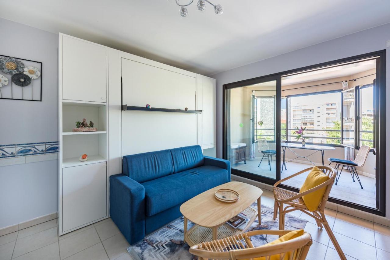 Beau Studio Veranda A Deux Pas De La Mer - Parking Inclus Juan-les-Pins Eksteriør billede