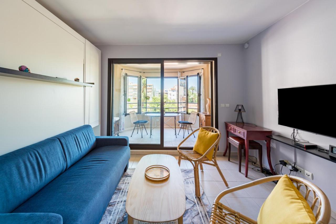 Beau Studio Veranda A Deux Pas De La Mer - Parking Inclus Juan-les-Pins Eksteriør billede